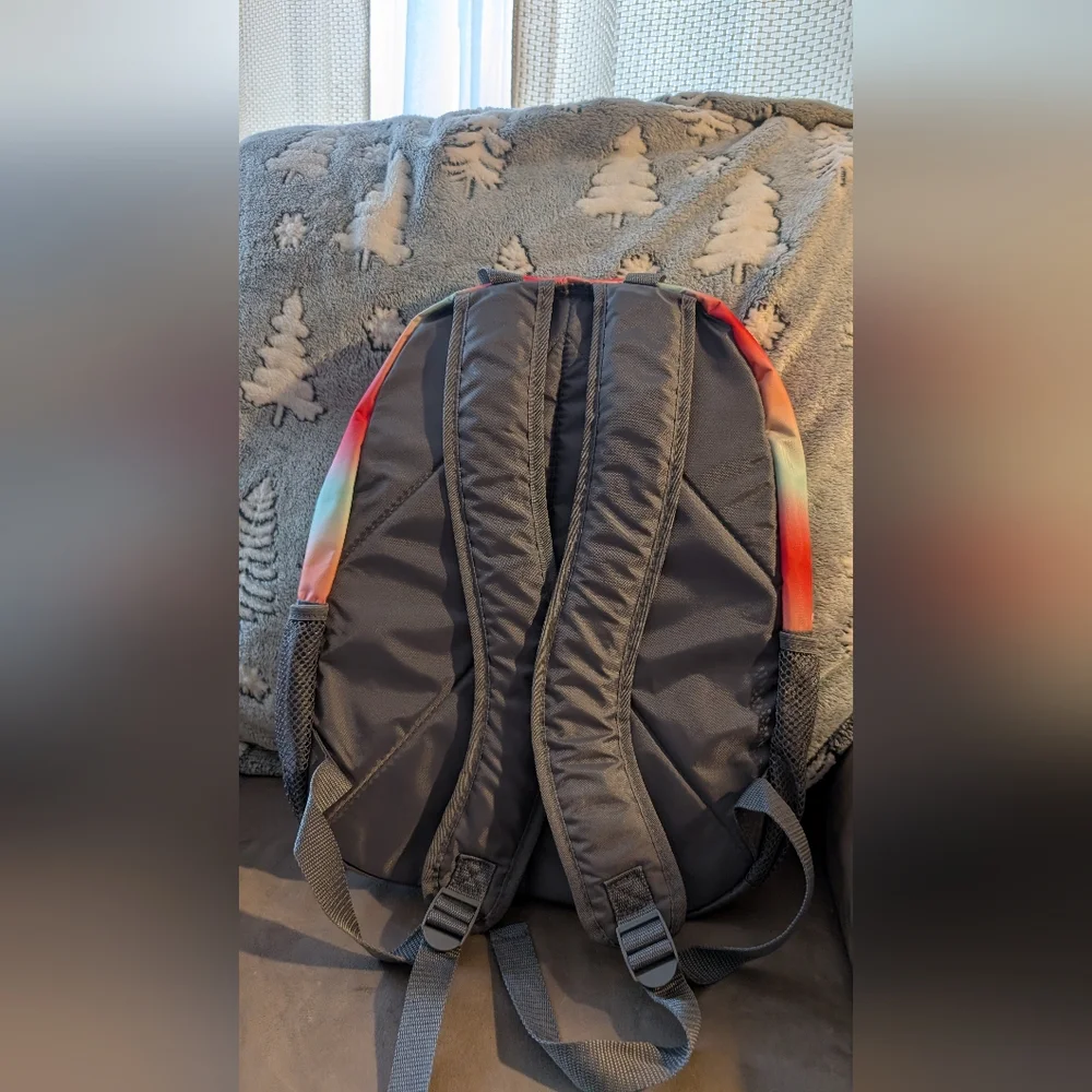 Fuel Gradient Backpack - Picture 2 of 6